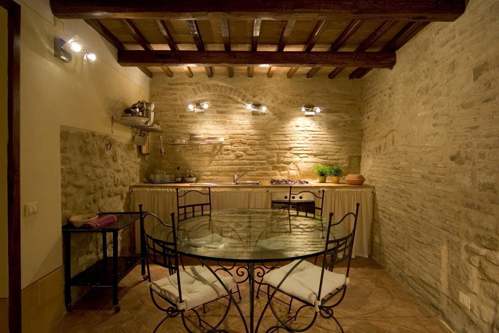 L'Arco Romanico Монтефалко Екстериор снимка